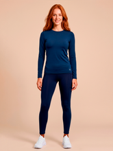 Load image into Gallery viewer, Model Front: Uv Line Rash Guard Longsleeve Uvpro Fem Cobalt Upf50+