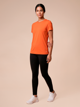 Load image into Gallery viewer, Model Front: Uv Line Beach Top T-Shirt Uvpro Fem Pitanga Upf50+