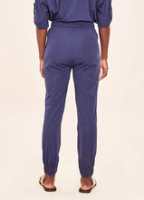 Load image into Gallery viewer, Model Back: Uv Line Beach Trousers Pants Fem Basic Navy Blue Upf50+