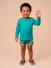 Load image into Gallery viewer, Model Front: Uv Line Rash Guard Longsleeve Baby Green Sea Upf50+
