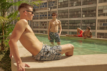 Load image into Gallery viewer, Image 12: Uv Line Short For Men / Bermuda Shorts Costela Aco Upf50+
