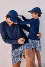 Load image into Gallery viewer, Image 08: Uv Line Short For Men / Bermuda Shorts Acqua Boxer Tie Dye Blue Upf50+
