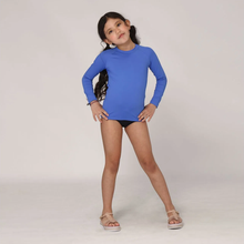 Load image into Gallery viewer, Model Front: Uv Line Rash Guard Longsleeve Uvpro Kids Bic Blue Upf50+
