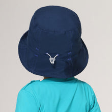 Load image into Gallery viewer, Model Back: Uv Line Bucket Hat Hat Napoli Basic Kids Nac Inf Navy Blue Upf50+
