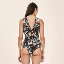Load image into Gallery viewer, Image 10: Uv Line One-Piece Mirela Coqueiros Bege Upf50+

