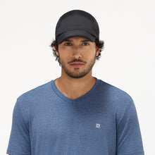 Load image into Gallery viewer, Model Front: Uv Line Caps Cap Uv Pro Masc Black Upf50+
