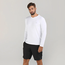 Load image into Gallery viewer, Model Front: Uv Line Fitness Top Sport Fit Ml Branco Msc
