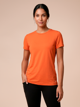 Load image into Gallery viewer, Gallery: Uv Line Beach Top T-Shirt Uvpro Fem Pitanga Upf50+
