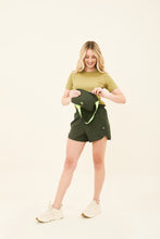Load image into Gallery viewer, Bag-Foldable Windbreaker Jacket Verde Militar
