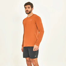 Load image into Gallery viewer, Longsleeve Sport Fit Caramelo
