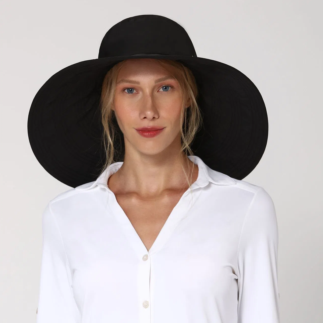 Model Front: Uv Line Floppy Hat Beverly Hills Preto