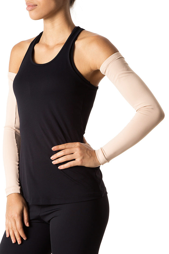 Model Front: Uv Line Glove Long Sleeve Beige Upf50+