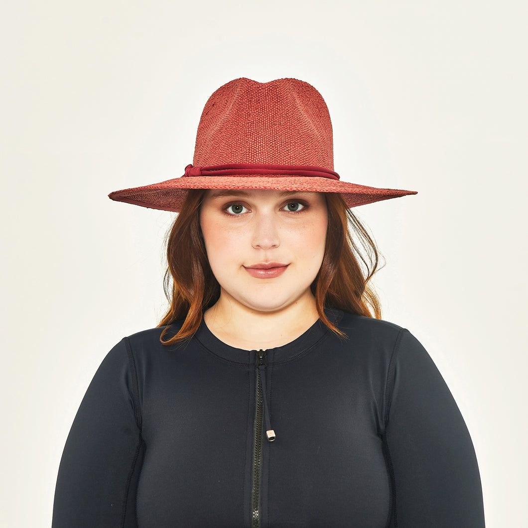 Model Front: Uv Line Floppy Hat Saint Germain Ferrugem Upf50+