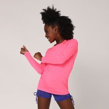 Load image into Gallery viewer, Camiseta Uvlight Pink Fluor SPF50+
