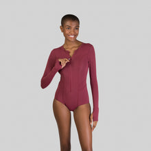 Load image into Gallery viewer, Maio Macae Bordo UPF50+
